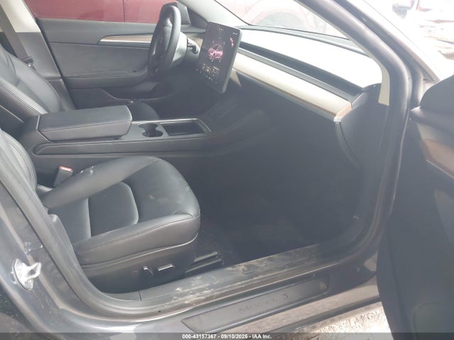 2023 TESLA MODEL 3 5YJ3E1EA2PF575556 Photo 4
