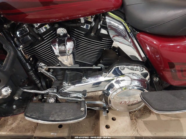 43157602 :رقم المزاد ، 1HD1KEF13LB620943 vin ، 2020 Harley-davidson Flhtk مزاد بيع