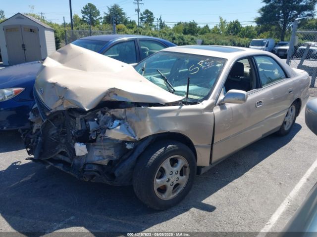 1997 LEXUS ES 300 JT8BF22G5V0039637 Photo 1