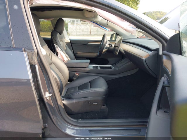 2023 TESLA MODEL Y 7SAYGAEE5PF829394 Photo 4