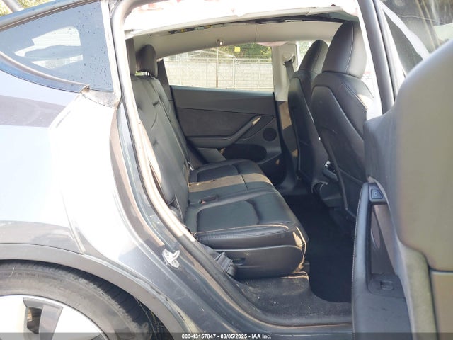 2023 TESLA MODEL Y 7SAYGAEE5PF829394 Photo 7