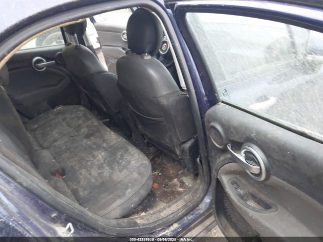 2017 FIAT 500X ZFBCFYAB8HP535996 Photo 7