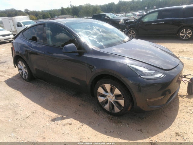 2021 TESLA MODEL Y 5YJYGDEEXMF300985 Photo 0