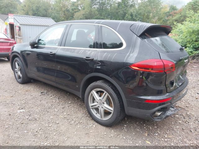 2015 PORSCHE CAYENNE WP1AB2A28FLA57031 Photo 2