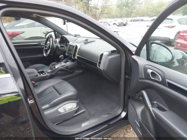 2015 PORSCHE CAYENNE WP1AB2A28FLA57031 Photo 4