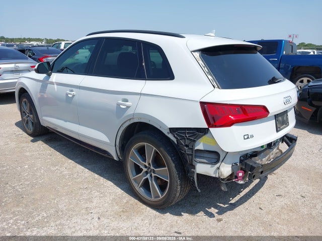2019 AUDI Q5 WA1BNAFY2K2054446 Photo 2