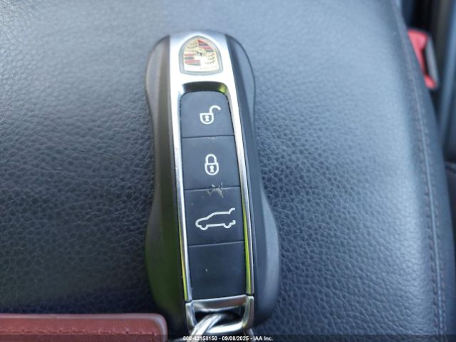 2019 PORSCHE CAYENNE WP1AA2AY5KDA06792 Photo 10