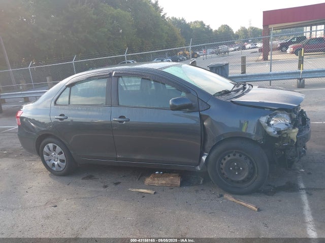 43158165 :رقم المزاد ، JTDBT4K35B4081023 vin ، 2011 Toyota Yaris مزاد بيع