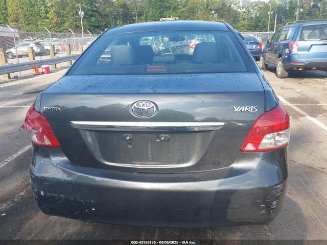 43158165 :رقم المزاد ، JTDBT4K35B4081023 vin ، 2011 Toyota Yaris مزاد بيع