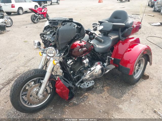 2018 HARLEY-DAVIDSON FLHTCUTG 1HD1MAD13JB857841 Photo 1