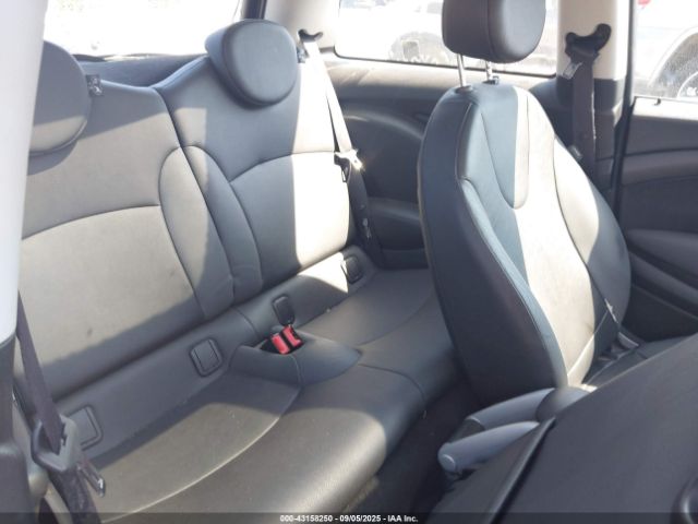 2010 MINI COOPER WMWMF3C52ATZ25224 Photo 7