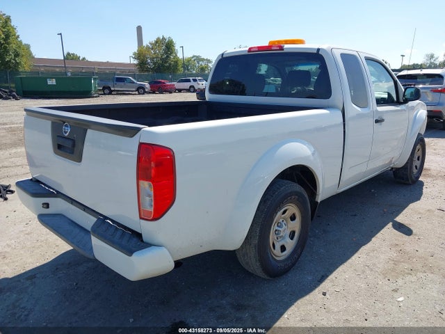 Nissan Frontier 2016 1N6BD0CT8GN717288 Image 4