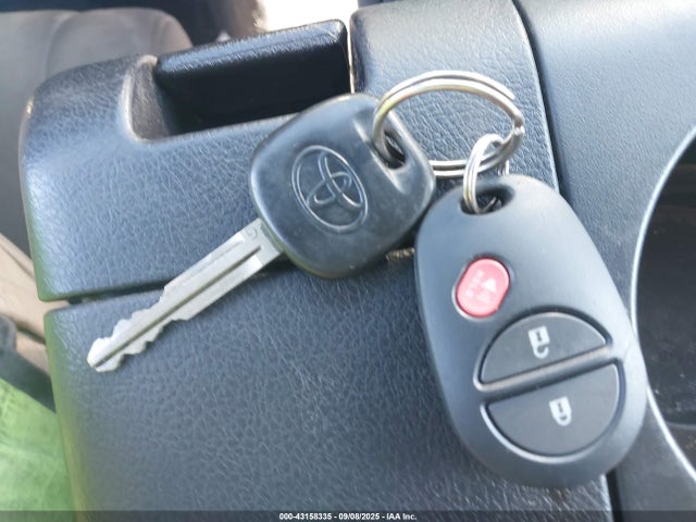 Toyota 1ur-fe 2016 5TFUM5F18GX067031 Image 11