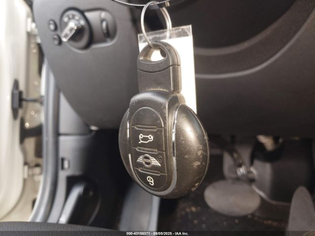 2016 MINI HARDTOP WMWXP7C53G3B92582 Photo 10