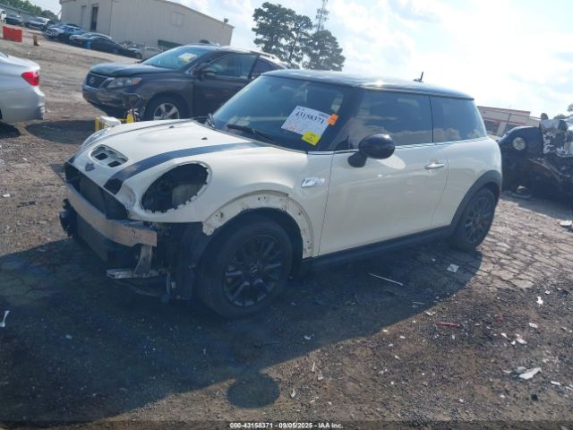 2016 MINI HARDTOP WMWXP7C53G3B92582 Photo 1