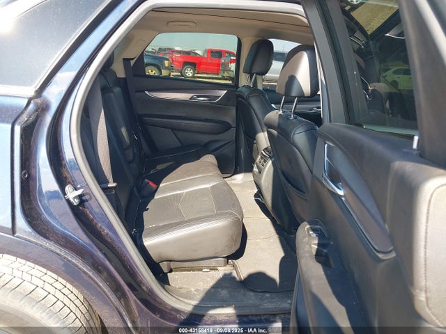 2017 CADILLAC XT5 1GYKNBRS8HZ191565 Photo 7