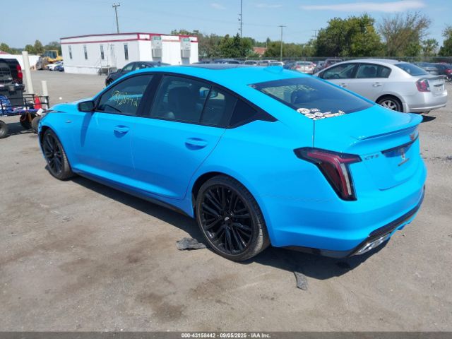 2022 CADILLAC CT5-V 1G6DR5RW2N0119660 Photo 2