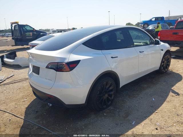 2023 TESLA MODEL Y 7SAYGDEE3PA143014 Photo 3