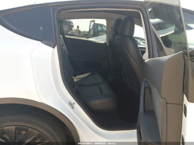 2023 TESLA MODEL Y 7SAYGDEE3PA143014 Photo 7