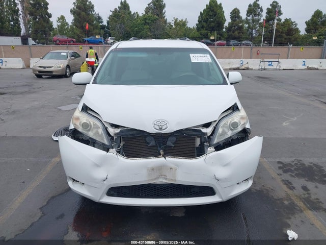 Toyota 2gr-fks 2014 5TDKK3DCXES467410 Image 12