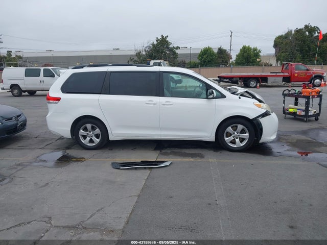 Toyota 2gr-fks 2014 5TDKK3DCXES467410 Image 13