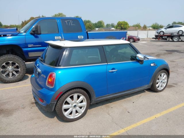 2007 MINI COOPER S WMWMF73557TL84184 Photo 3
