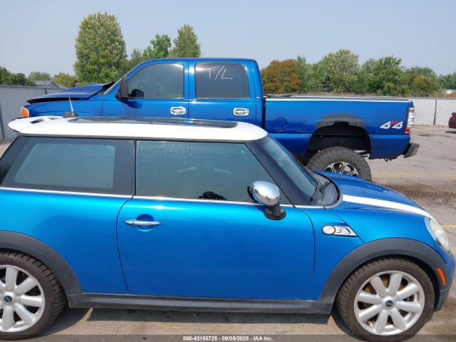 2007 MINI COOPER S WMWMF73557TL84184 Photo 5