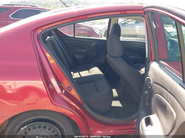 3N1CN7AP7KL842328 Nissan 2019