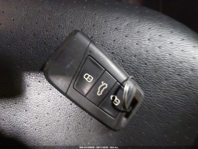 1V2KR2CA5JC528694 Volkswagen Atlas 3.6l V6 Se