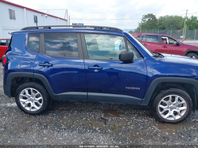 ZACCJBAB1JPJ45241 Jeep 2018