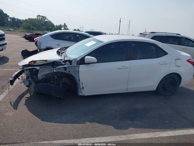 Toyota COROLLA L 2016 5YFBURHEXGP447842 Image 14