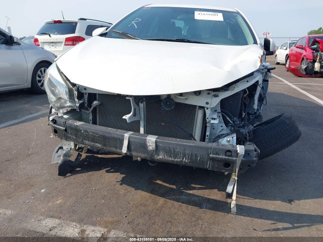 Toyota COROLLA L 2016 5YFBURHEXGP447842 Image 6