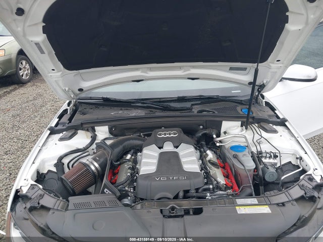 2016 AUDI S4 WAUBGAFL0GA005955 Photo 9