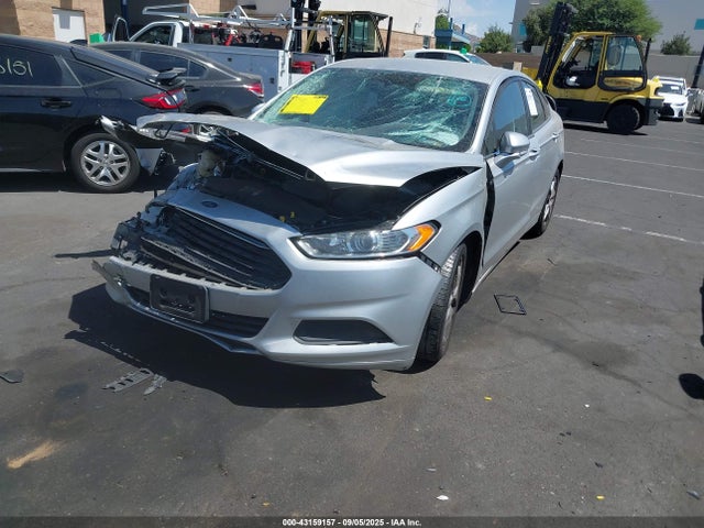 Ford 2016 2016 3FA6P0H77GR357330 Image 2