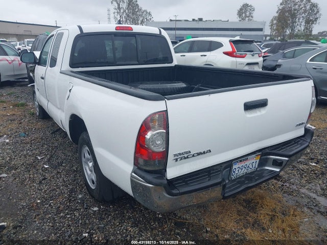 Toyota 2tr-fe 2015 5TFTX4CN0FX053465 Image 3