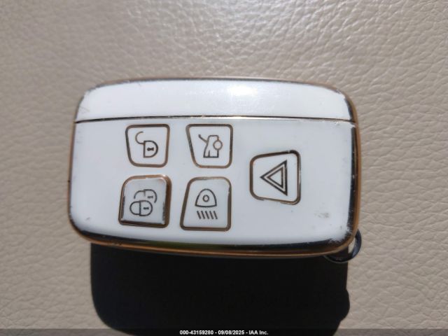 2014 JAGUAR XF SAJWJ0EF6E8U20442 Photo 10