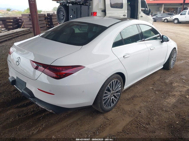 W1K5J4GB5SN511653 Mercedes-Benz m260