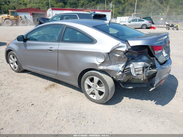 2013 HYUNDAI ELANTRA COUPE KMHDH6AE9DU011984 Photo 2