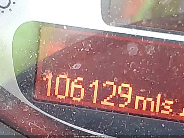 2011 MINI COOPER WMWSU3C53BT253642 Photo 6