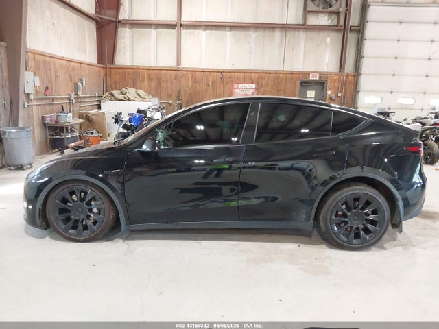 Tesla 2023 2023 7SAYGDEE2PF879073 Image 15