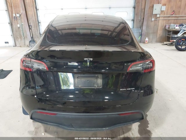 Tesla 2023 2023 7SAYGDEE2PF879073 Image 17