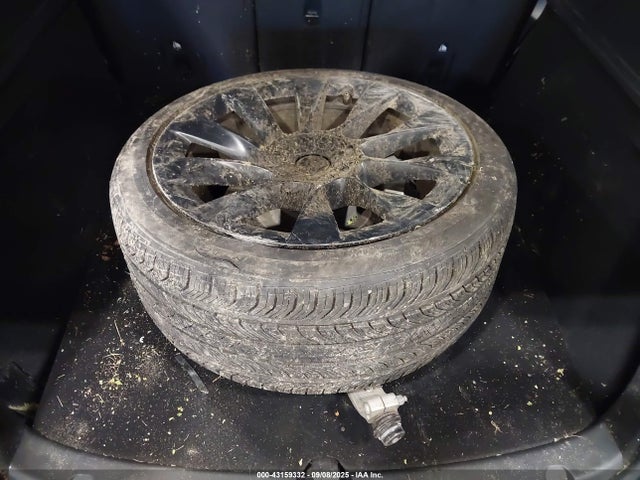 Tesla 2023 2023 7SAYGDEE2PF879073 Image 12
