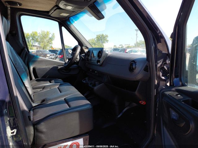 2022 MERCEDES-BENZ SPRINTER 2500 W1Y4EDHY6NT105132 Photo 4