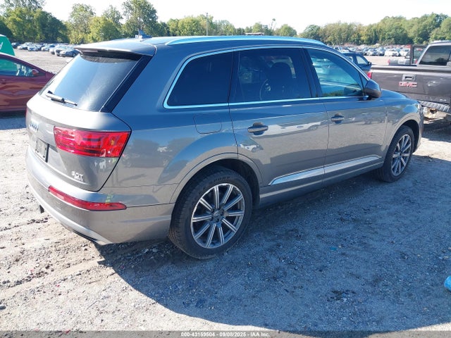 2017 AUDI Q7 WA1LAAF76HD034415 Photo 3