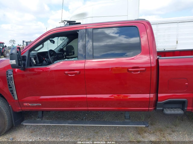 Ford F-350 Lariat 2025 1FT8W3DM8SEC21559 Image 14