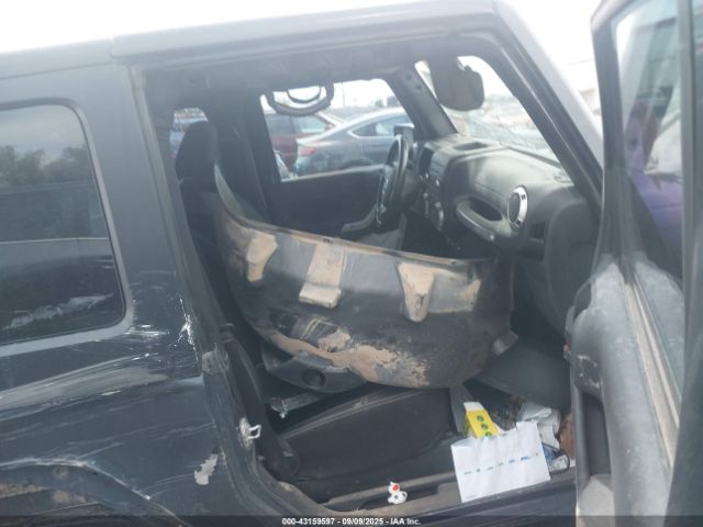 2018 JEEP WRANGLER JK 1C4BJWCG4JL823001 Photo 4