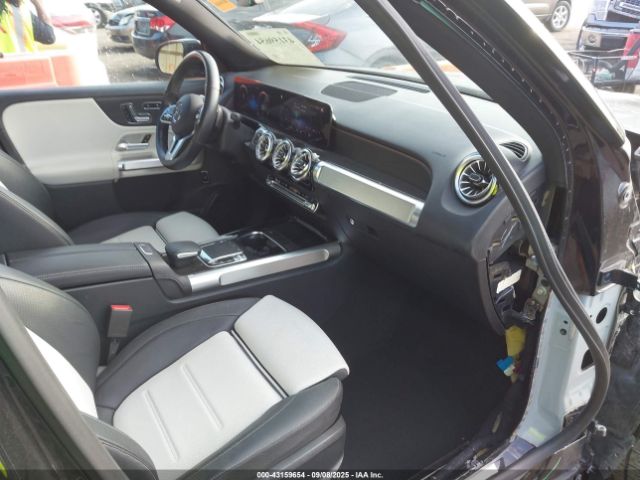 2022 MERCEDES-BENZ GLB 250 W1N4M4GB5NW238038 Photo 4