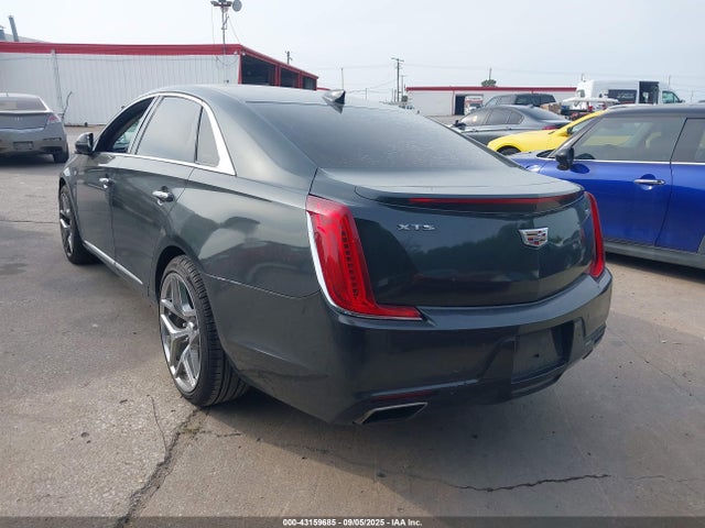 2018 CADILLAC XTS 2G61M5S32J9161716 Photo 2