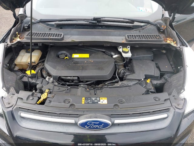 1FMCU9GX6GUA02553 Ford Escape