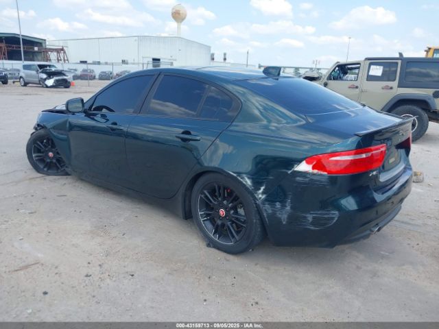 2017 JAGUAR XE SAJAD4BG7HA975094 Photo 2